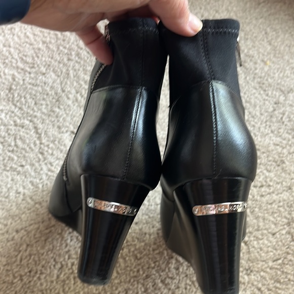 Michael Kors Booties - Picture 4 of 6